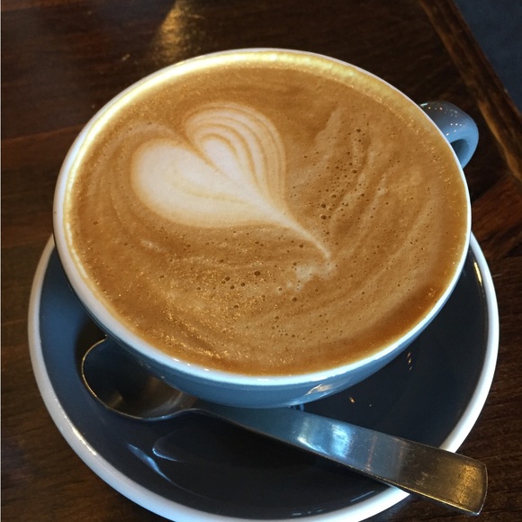 Meet your Posher, E - Picture 1 of 1